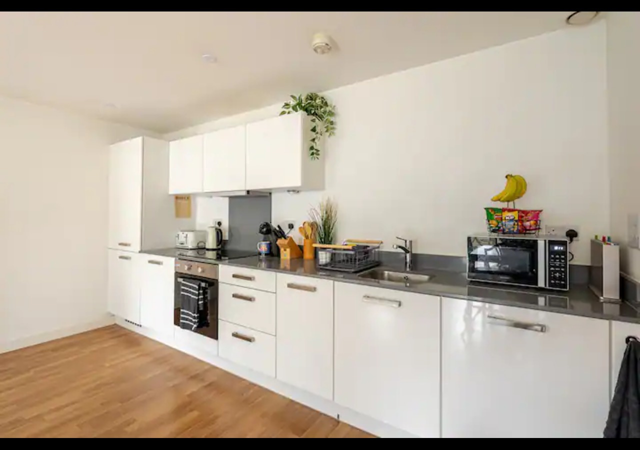 The Nest of Forest Hill interior 2