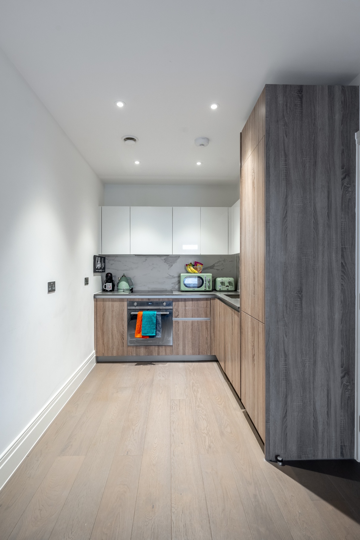 Modern One-Bedroom Apartment interior 23
